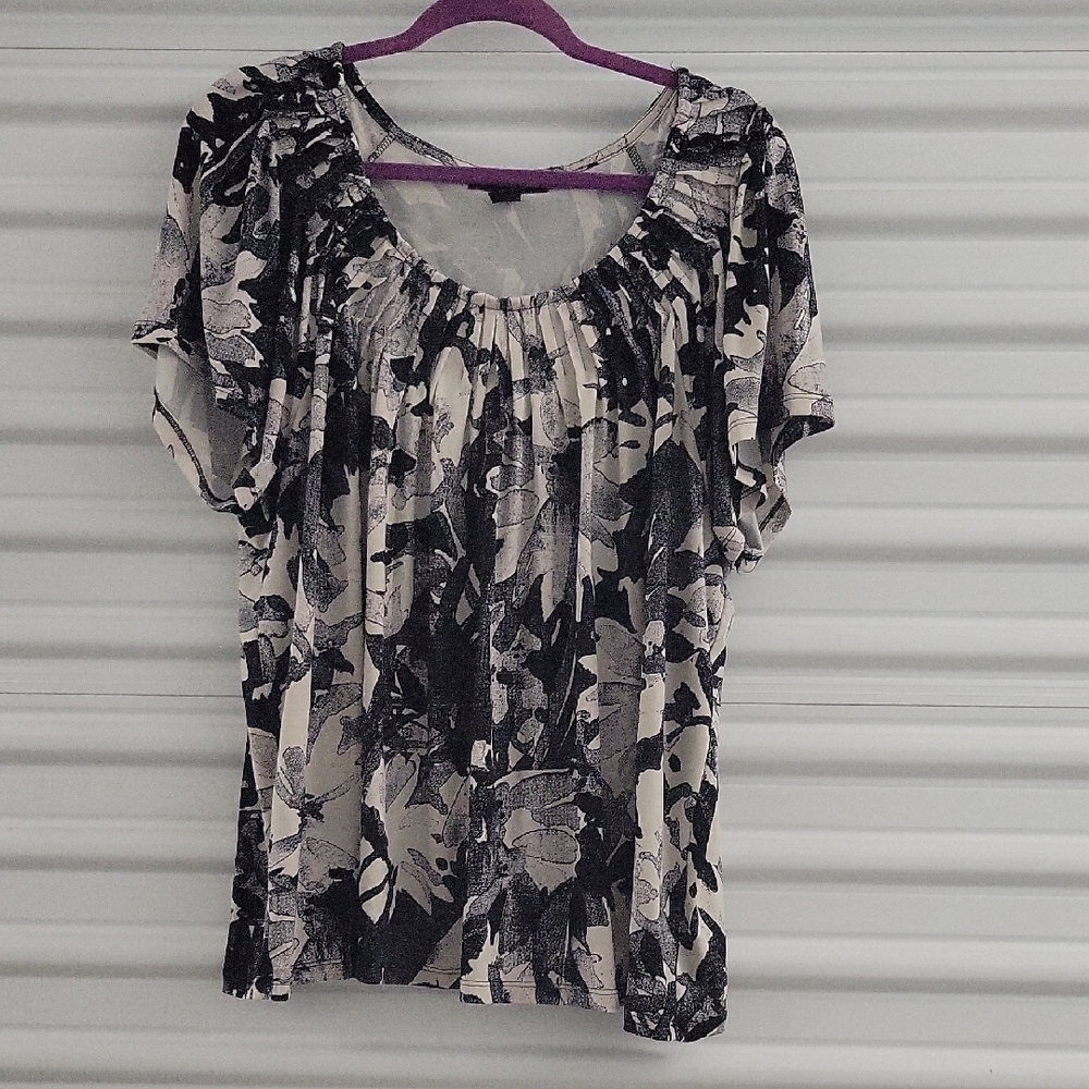 Style & Co. Black and White Floral Blouse